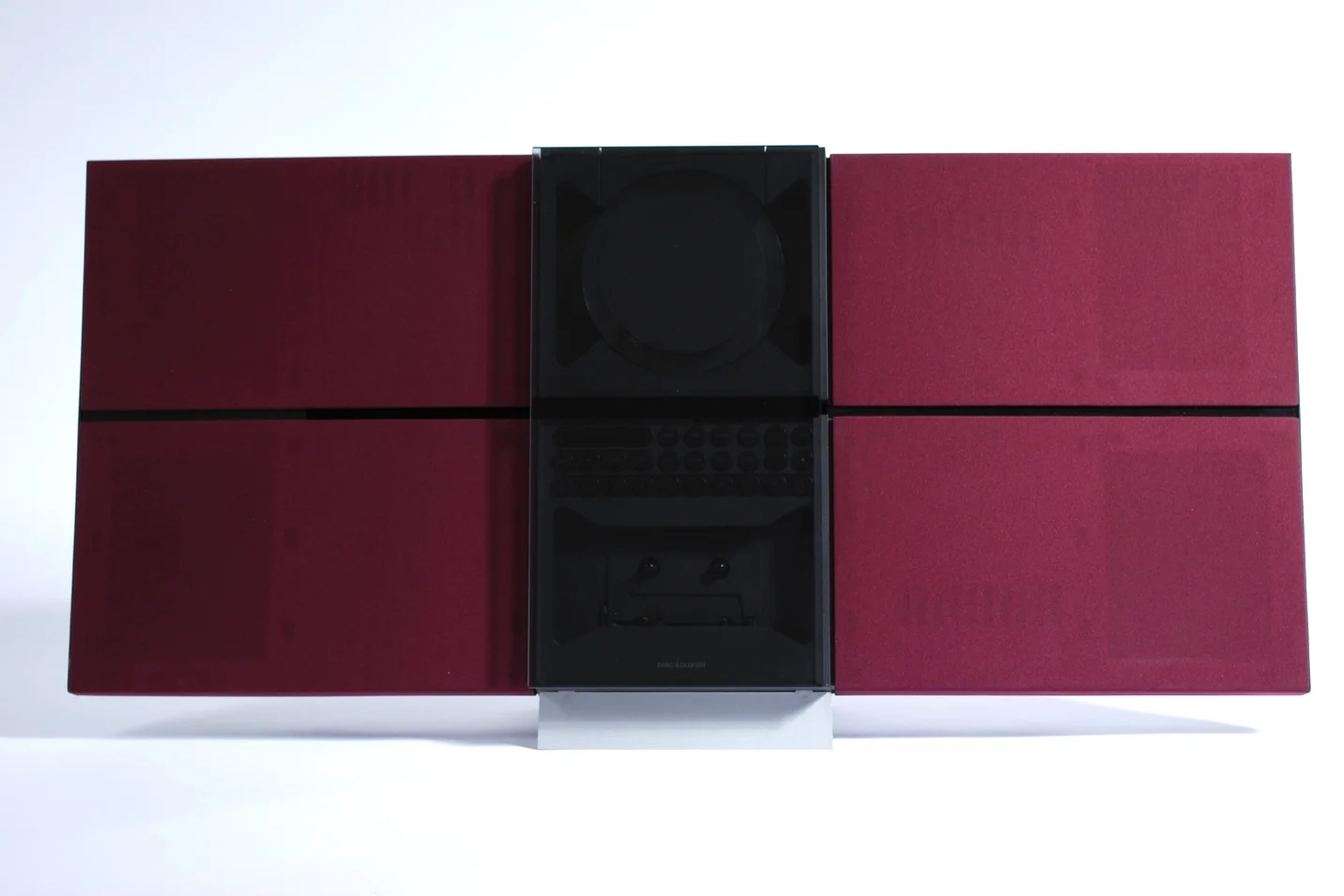 Bang Olufsen BeoSound Century 2000 - Portable CD/Tape/Tuner — Flux